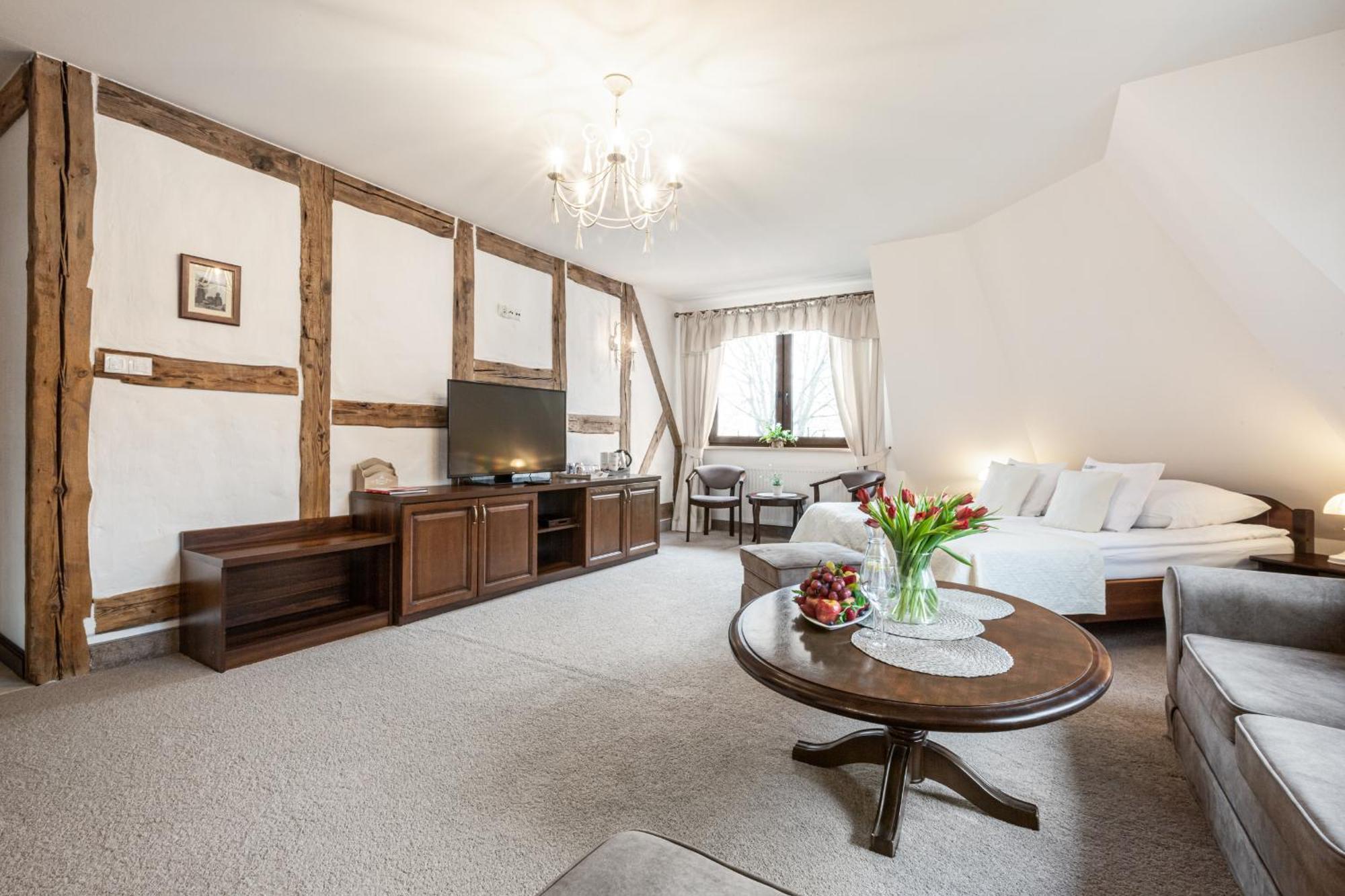 Columbus Ustka Bed & Breakfast Bagian luar foto