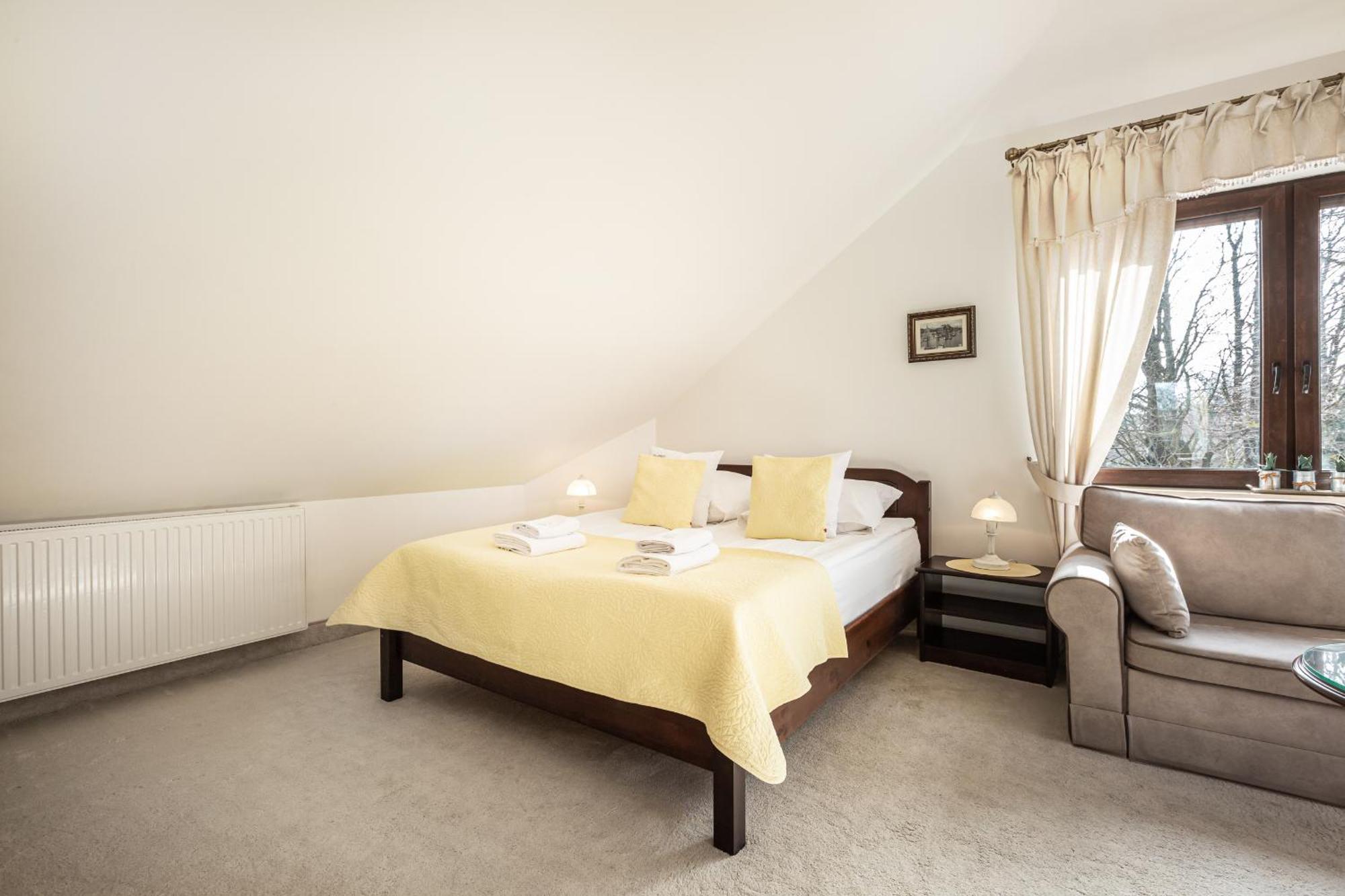 Columbus Ustka Bed & Breakfast Bagian luar foto