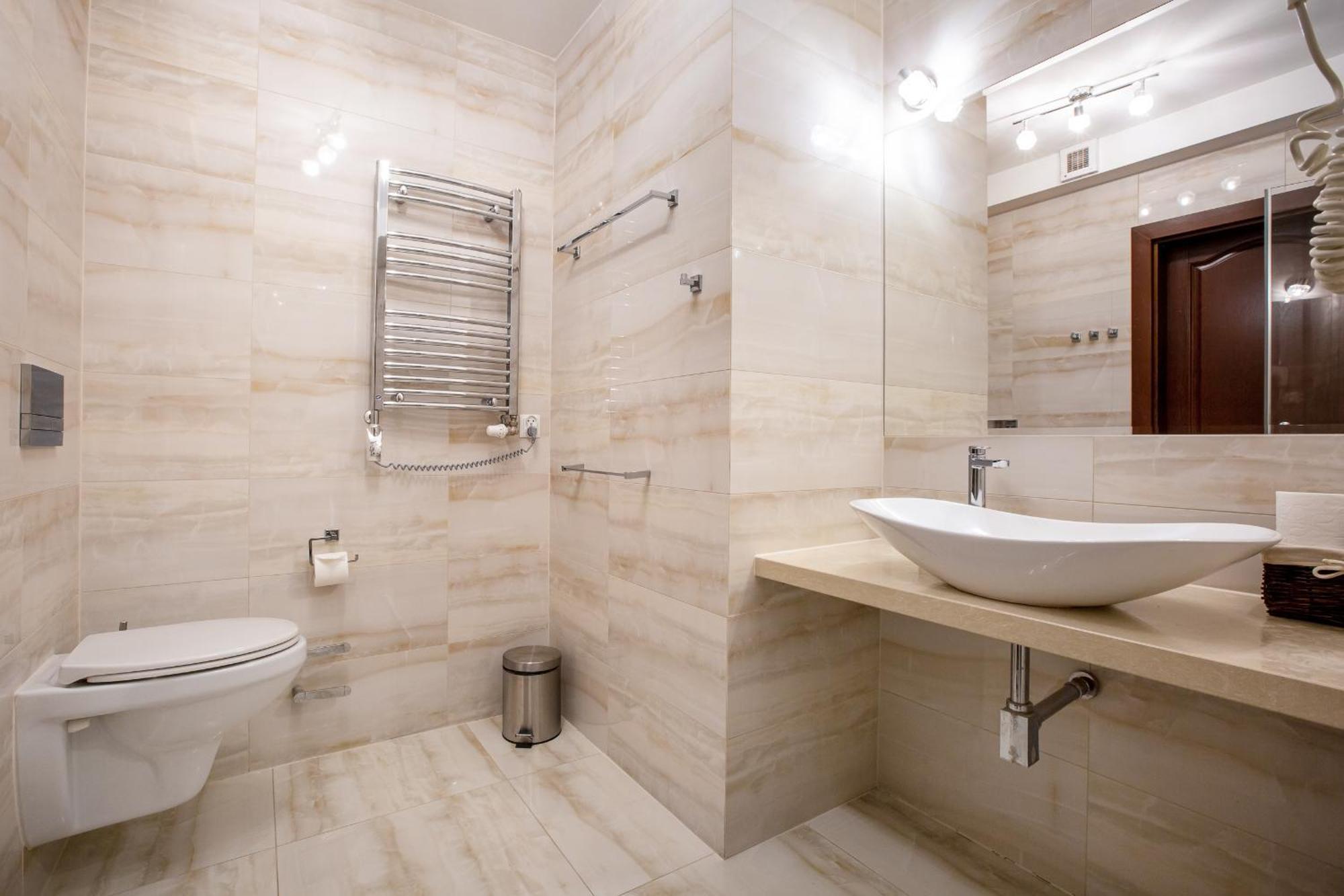 Columbus Ustka Bed & Breakfast Bagian luar foto