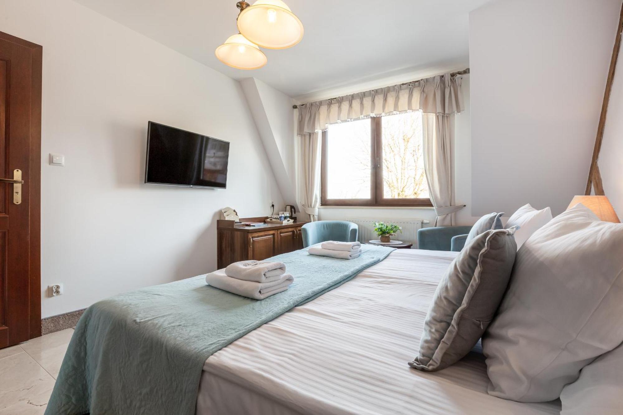 Columbus Ustka Bed & Breakfast Bagian luar foto