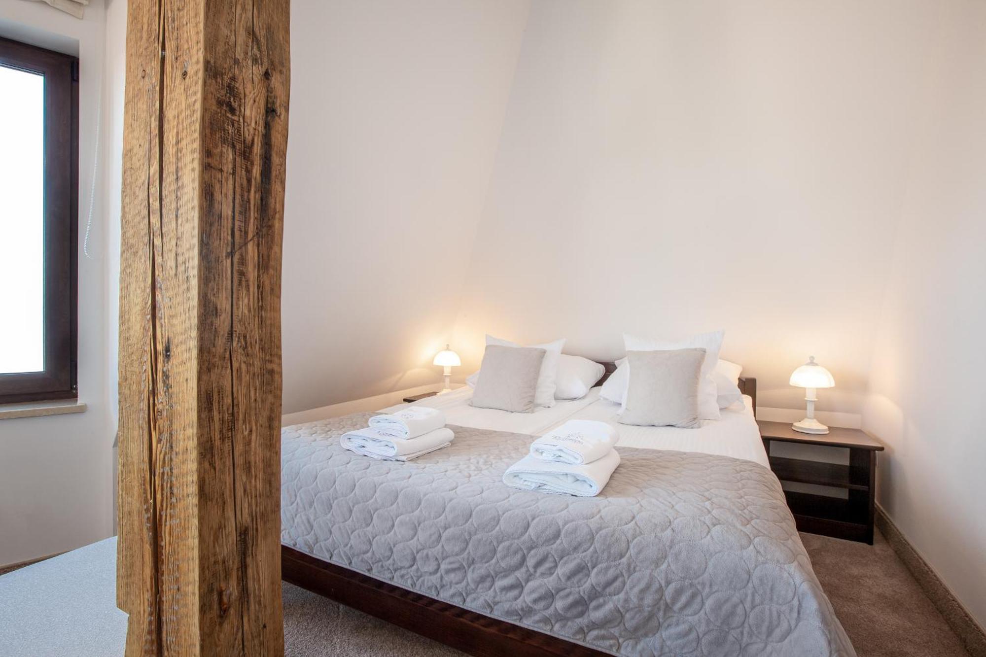 Columbus Ustka Bed & Breakfast Bagian luar foto