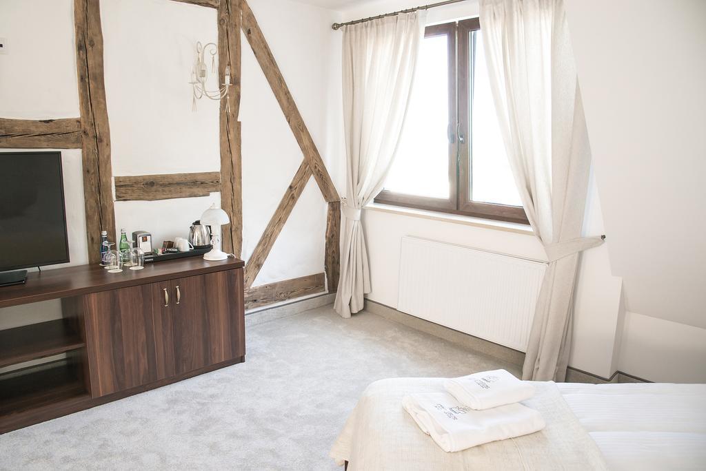 Columbus Ustka Bed & Breakfast Bagian luar foto