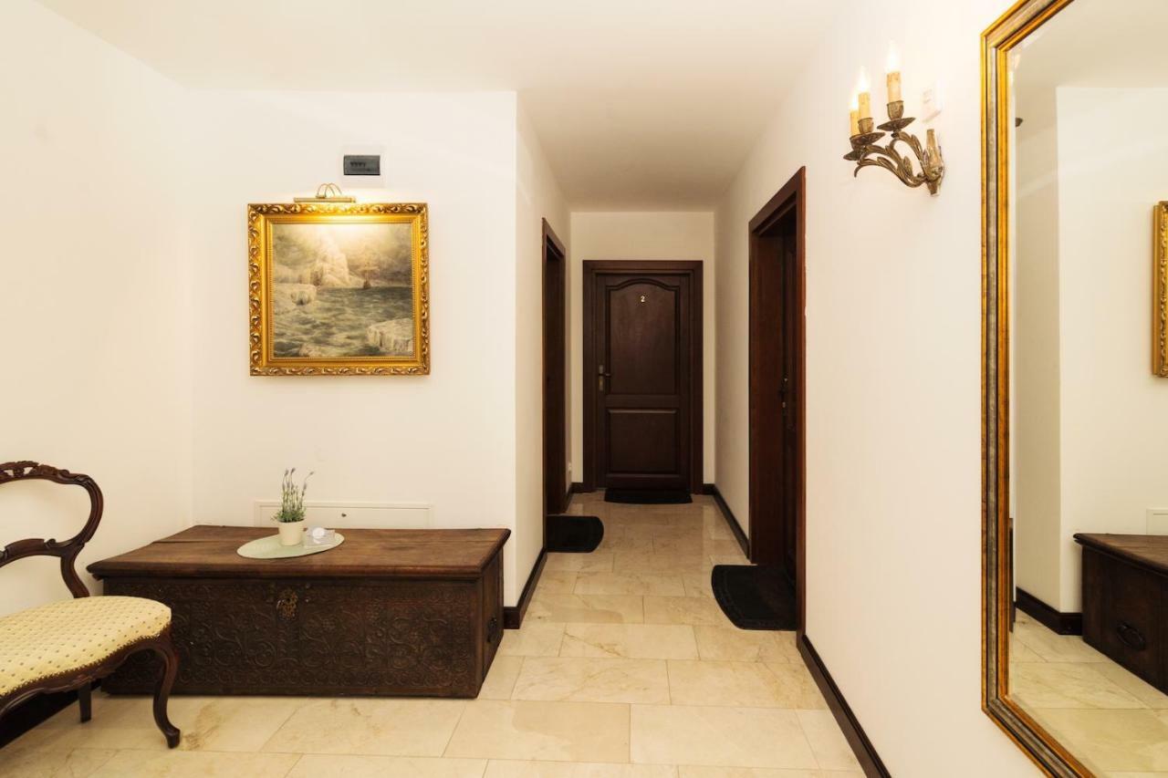 Columbus Ustka Bed & Breakfast Bagian luar foto